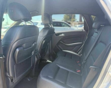 Сірий Мерседес Б-клас, об'ємом двигуна 0 л та пробігом 73 тис. км за 2700 $, фото 7 на Automoto.ua