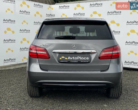 Серый Мерседес Б-класс, объемом двигателя 0 л и пробегом 115 тыс. км за 10999 $, фото 96 на Automoto.ua