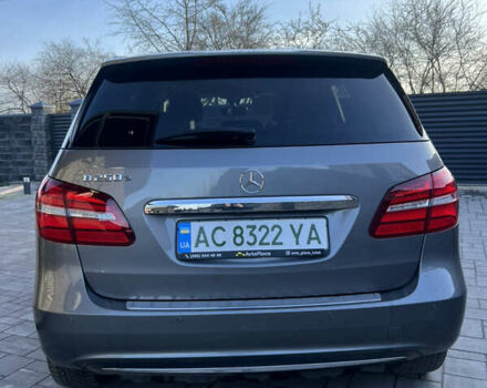 Серый Мерседес Б-класс, объемом двигателя 0 л и пробегом 116 тыс. км за 11700 $, фото 3 на Automoto.ua