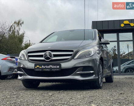 Серый Мерседес Б-класс, объемом двигателя 0 л и пробегом 115 тыс. км за 10999 $, фото 13 на Automoto.ua