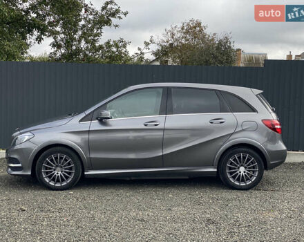 Серый Мерседес Б-класс, объемом двигателя 0 л и пробегом 115 тыс. км за 10999 $, фото 65 на Automoto.ua