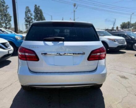 Сірий Мерседес Б-клас, об'ємом двигуна 0 л та пробігом 73 тис. км за 2700 $, фото 3 на Automoto.ua