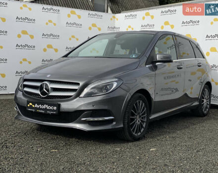 Серый Мерседес Б-класс, объемом двигателя 0 л и пробегом 115 тыс. км за 10999 $, фото 102 на Automoto.ua