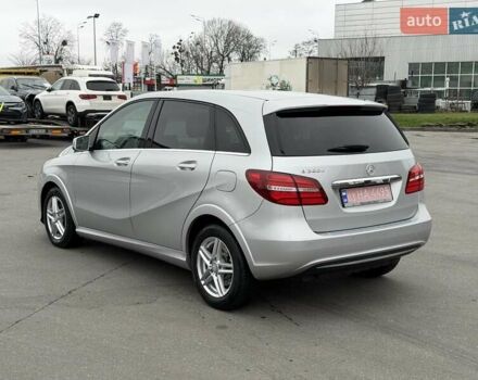 Сірий Мерседес Б-клас, об'ємом двигуна 0 л та пробігом 159 тис. км за 9400 $, фото 5 на Automoto.ua