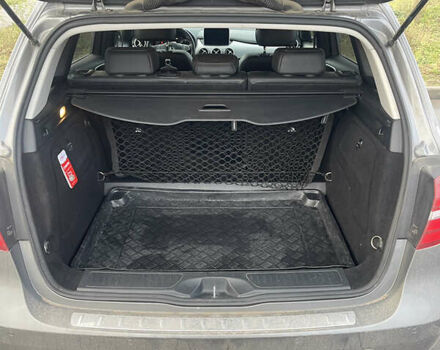 Сірий Мерседес Б-клас, об'ємом двигуна 0 л та пробігом 142 тис. км за 11800 $, фото 12 на Automoto.ua