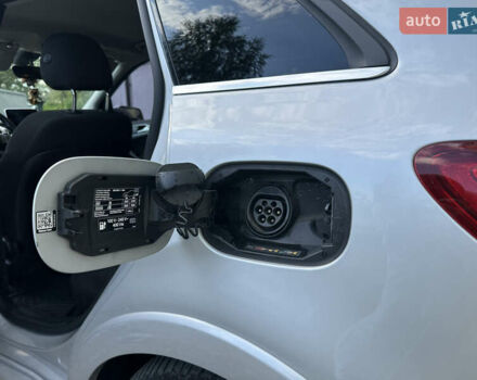 Сірий Мерседес Б-клас, об'ємом двигуна 0 л та пробігом 153 тис. км за 10500 $, фото 17 на Automoto.ua