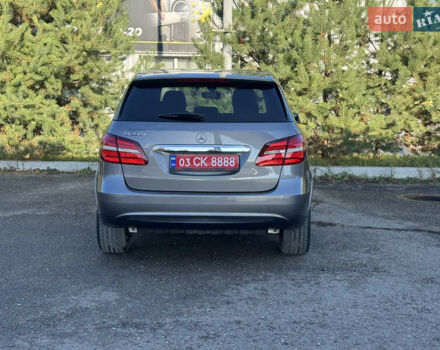 Серый Мерседес Б-класс, объемом двигателя 0 л и пробегом 150 тыс. км за 9850 $, фото 4 на Automoto.ua