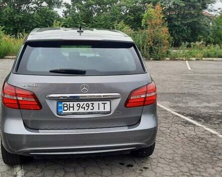 Серый Мерседес Б-класс, объемом двигателя 0 л и пробегом 44 тыс. км за 22000 $, фото 19 на Automoto.ua
