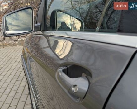 Сірий Мерседес Б-клас, об'ємом двигуна 0 л та пробігом 142 тис. км за 9500 $, фото 21 на Automoto.ua