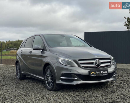 Серый Мерседес Б-класс, объемом двигателя 0 л и пробегом 115 тыс. км за 10999 $, фото 81 на Automoto.ua