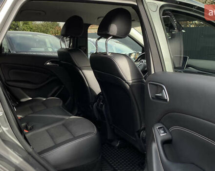 Серый Мерседес Б-класс, объемом двигателя 0 л и пробегом 115 тыс. км за 10999 $, фото 57 на Automoto.ua