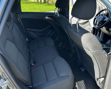 Серый Мерседес Б-класс, объемом двигателя 0 л и пробегом 63 тыс. км за 12900 $, фото 46 на Automoto.ua