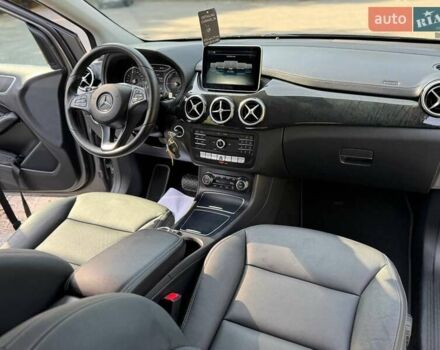 Сірий Мерседес Б-клас, об'ємом двигуна 0 л та пробігом 90 тис. км за 9850 $, фото 50 на Automoto.ua