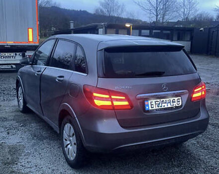 Сірий Мерседес Б-клас, об'ємом двигуна 0 л та пробігом 116 тис. км за 8999 $, фото 49 на Automoto.ua