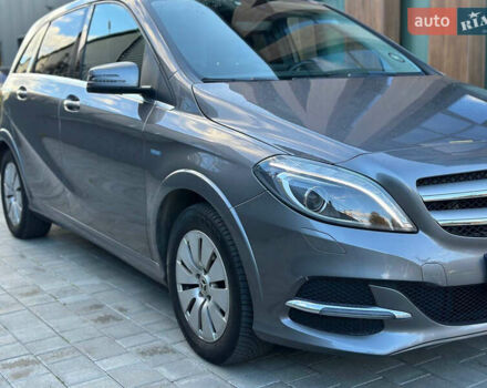 Сірий Мерседес Б-клас, об'ємом двигуна 0 л та пробігом 93 тис. км за 9700 $, фото 11 на Automoto.ua