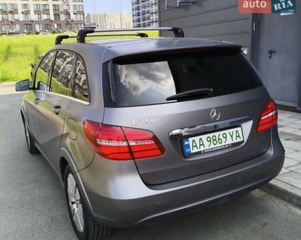 Серый Мерседес Б-класс, объемом двигателя 0 л и пробегом 97 тыс. км за 15200 $, фото 4 на Automoto.ua