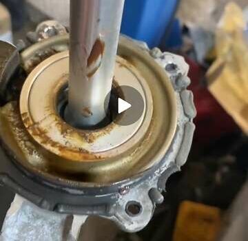 Серый Мерседес Б-класс, объемом двигателя 0 л и пробегом 147 тыс. км за 10900 $, фото 112 на Automoto.ua