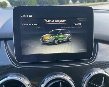 Серый Мерседес Б-класс, объемом двигателя 0 л и пробегом 147 тыс. км за 10900 $, фото 11 на Automoto.ua