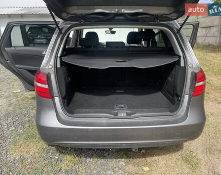 Серый Мерседес Б-класс, объемом двигателя 0 л и пробегом 65 тыс. км за 9300 $, фото 1 на Automoto.ua