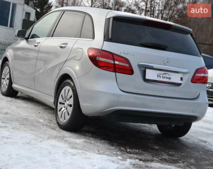 Серый Мерседес Б-класс, объемом двигателя 0 л и пробегом 80 тыс. км за 10450 $, фото 11 на Automoto.ua