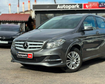 Мерседес Б-класс 2017 в Виннице на Automoto.ua Серый Мерседес Б-класс, объемом двигателя 2 л и пробегом 149 тыс. км за 14480 $, фото 2 на Automoto.ua