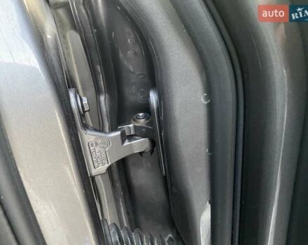 Серый Мерседес Б-класс, объемом двигателя 0 л и пробегом 147 тыс. км за 10900 $, фото 93 на Automoto.ua