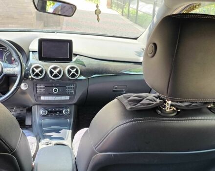Сірий Мерседес Б-клас, об'ємом двигуна 0 л та пробігом 58 тис. км за 13100 $, фото 7 на Automoto.ua
