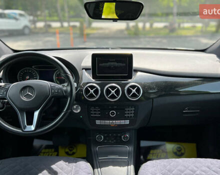 Серый Мерседес Б-класс, объемом двигателя 0 л и пробегом 61 тыс. км за 12500 $, фото 13 на Automoto.ua