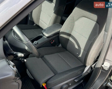 Мерседес Б-класс 2017 в Виннице на Automoto.ua Серый Мерседес Б-класс, объемом двигателя 2 л и пробегом 149 тыс. км за 14480 $, фото 23 на Automoto.ua