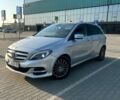 Серый Мерседес Б-класс, объемом двигателя 0 л и пробегом 98 тыс. км за 9900 $, фото 4 на Automoto.ua