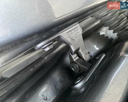 Серый Мерседес Б-класс, объемом двигателя 0 л и пробегом 147 тыс. км за 10900 $, фото 101 на Automoto.ua