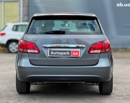 Серый Мерседес Б-класс, объемом двигателя 2 л и пробегом 149 тыс. км за 14480 $, фото 7 на Automoto.ua