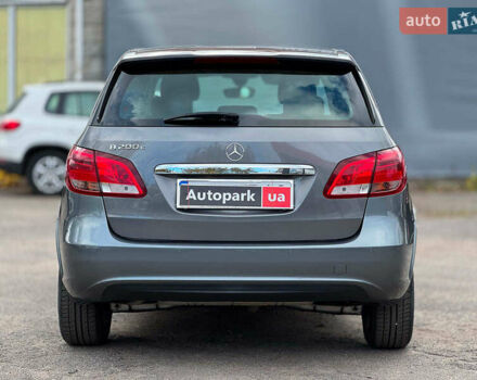 Мерседес Б-класс 2017 в Виннице на Automoto.ua Серый Мерседес Б-класс, объемом двигателя 2 л и пробегом 149 тыс. км за 14480 $, фото 7 на Automoto.ua