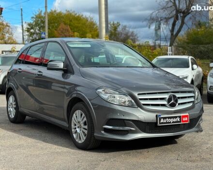 Серый Мерседес Б-класс, объемом двигателя 2 л и пробегом 149 тыс. км за 14480 $, фото 13 на Automoto.ua