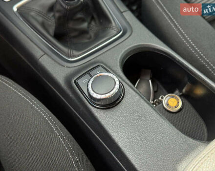 Мерседес Б-класс 2017 в Виннице на Automoto.ua Серый Мерседес Б-класс, объемом двигателя 2 л и пробегом 149 тыс. км за 14480 $, фото 25 на Automoto.ua