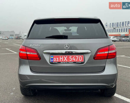 Сірий Мерседес Б-клас, об'ємом двигуна 0 л та пробігом 116 тис. км за 8999 $, фото 17 на Automoto.ua