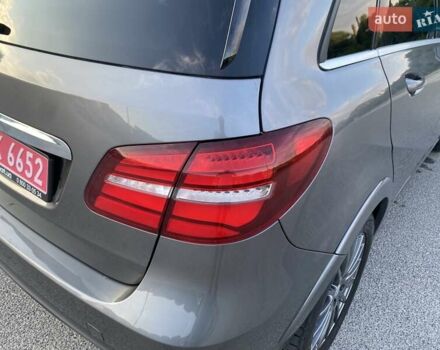 Серый Мерседес Б-класс, объемом двигателя 0 л и пробегом 147 тыс. км за 10900 $, фото 20 на Automoto.ua