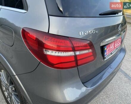 Серый Мерседес Б-класс, объемом двигателя 0 л и пробегом 147 тыс. км за 10900 $, фото 21 на Automoto.ua