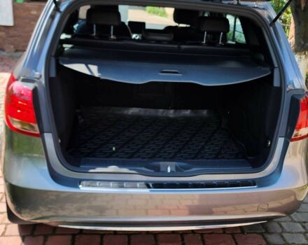 Сірий Мерседес Б-клас, об'ємом двигуна 0 л та пробігом 61 тис. км за 11500 $, фото 3 на Automoto.ua