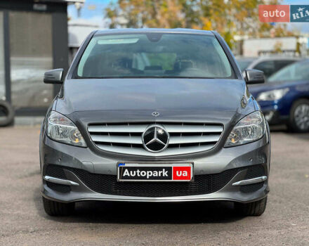 Мерседес Б-класс 2017 в Виннице на Automoto.ua Серый Мерседес Б-класс, объемом двигателя 2 л и пробегом 149 тыс. км за 14480 $, фото 1 на Automoto.ua