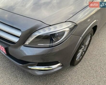 Серый Мерседес Б-класс, объемом двигателя 0 л и пробегом 147 тыс. км за 10900 $, фото 19 на Automoto.ua