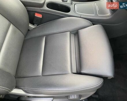 Серый Мерседес Б-класс, объемом двигателя 0 л и пробегом 147 тыс. км за 10900 $, фото 57 на Automoto.ua