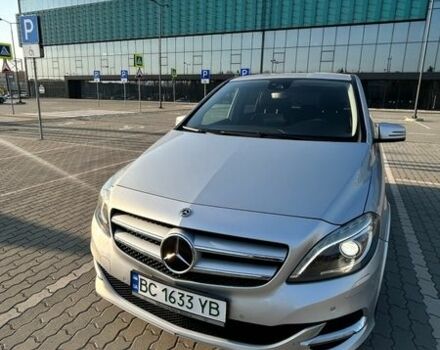 Серый Мерседес Б-класс, объемом двигателя 0 л и пробегом 98 тыс. км за 9900 $, фото 41 на Automoto.ua