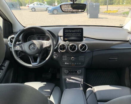 Серый Мерседес Б-класс, объемом двигателя 0 л и пробегом 112 тыс. км за 10300 $, фото 14 на Automoto.ua