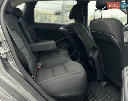 Сірий Мерседес Б-клас, об'ємом двигуна 0 л та пробігом 116 тис. км за 8999 $, фото 34 на Automoto.ua