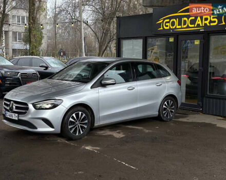 Серый Мерседес Б-класс, объемом двигателя 1.3 л и пробегом 52 тыс. км за 18000 $, фото 3 на Automoto.ua