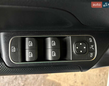 Серый Мерседес Б-класс, объемом двигателя 1.3 л и пробегом 52 тыс. км за 18000 $, фото 5 на Automoto.ua