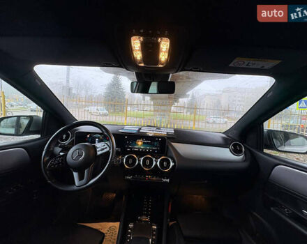 Серый Мерседес Б-класс, объемом двигателя 1.3 л и пробегом 52 тыс. км за 18000 $, фото 9 на Automoto.ua