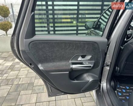 Серый Мерседес Б-класс, объемом двигателя 1.3 л и пробегом 73 тыс. км за 30500 $, фото 28 на Automoto.ua