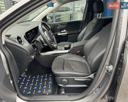 Серый Мерседес Б-класс, объемом двигателя 1.3 л и пробегом 73 тыс. км за 30500 $, фото 20 на Automoto.ua